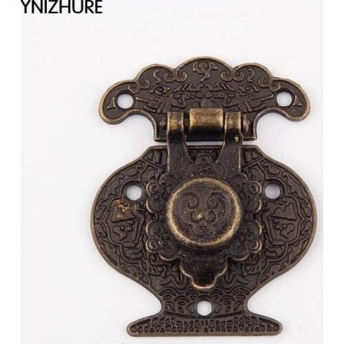 10PCS 33*46mm Jewelry Box Hasp Latch Lock Decorative Hasp Antique Bronze Pattern Carved Lock Hasp Hardware Provided screws