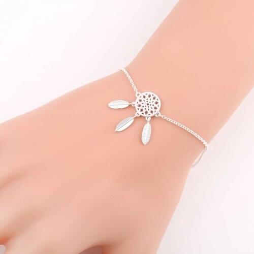 SMJEL New Fashion Cuff Bracelet Tassel Dreamcatcher With Feathers Bracelet for Women Birthday Party Gift B065