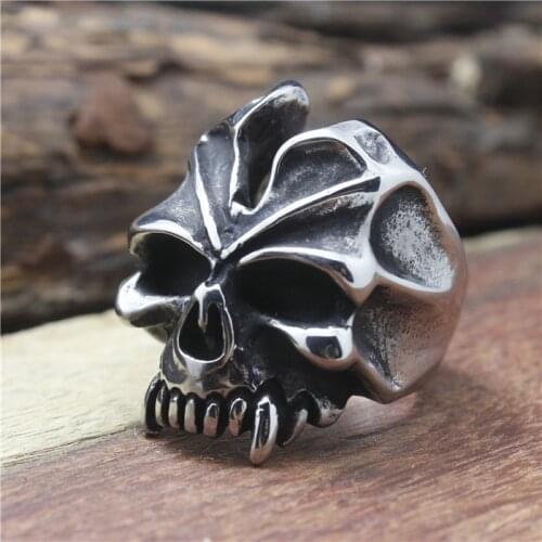 Top Quality Fashion Design 316L Stainless Steel New Cool Skull Ring Wholesale Price