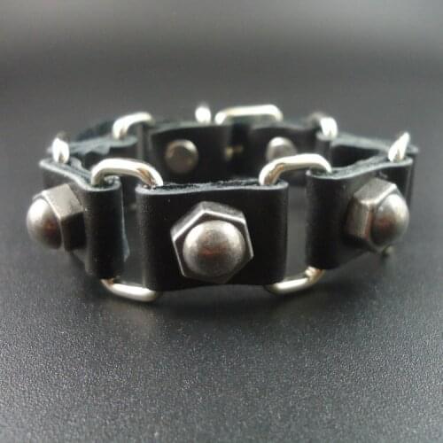 2015 New Arrival Punk Style Vintage Rivet Charms Genuine Leather Bracelet Men Jewelry