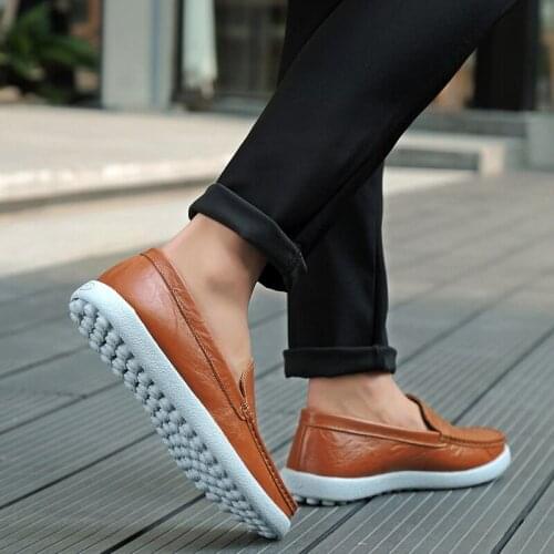 Casual zapatillas sneakers breathable gym loafer sloth leisure man spring sports Mens Fashion men sport Light causal de leather