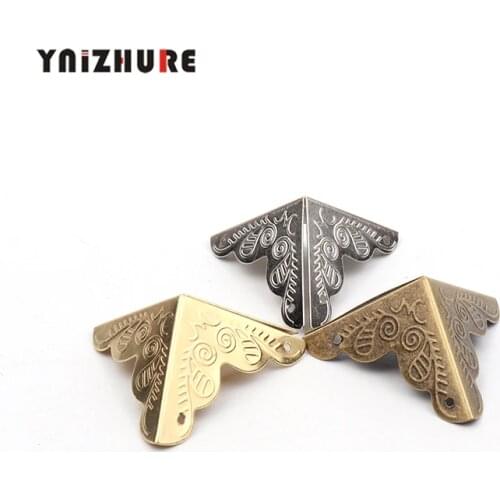 25*25*25mm Bronze Tone/Silver/Yellow 20pcs Case Box Corners For Furniture Decor Triangle Rattan Carved