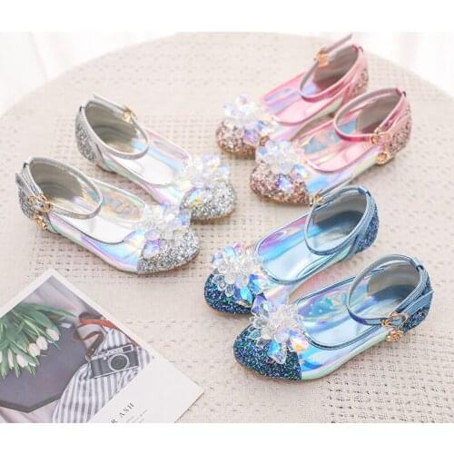 Big Childrens Student Performance Shoes 2020 Spring New Model Girls Shoes Crystal Flower Bright Surface Girls Princess Shoes
