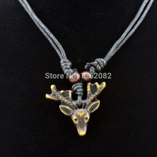 Lovely Faux Bone Christmas Deer Pendant Elk Choker Necklace for Adults & Children Christmas Gift MN523