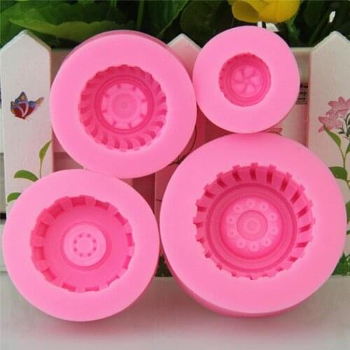 Pink Tire Fondant Cake Silicone Mold Dry Pais Styling Mold For Various Car / Motorcycle Tires