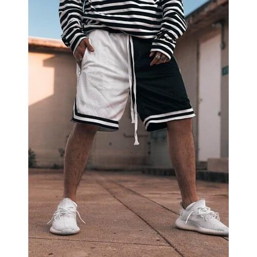 New men mesh fabric shorts with large pockets stylish fitness hip hop pants outdoor running breathable quick-drying short pants