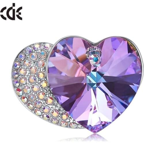 CDE Two Heart Brooch with Crystal Women Sweater Overcoat Pin Fashion Design Jewelry Gift 2 Colors Available