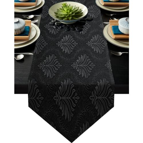 Baroque Petal Art Black Table Runner Modern Table Flag Home Party Country Wedding Decoration Tablecloth Table Runners
