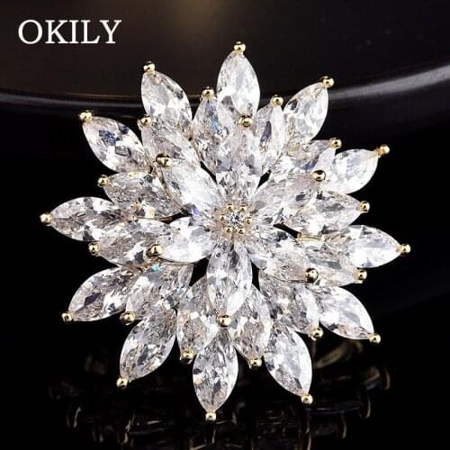 New Plant Brooch AAA Zirconia Flower Brooches for Women Coat Scarf Accessories Fashion Snowflake Bouquets Jewelry Accessories