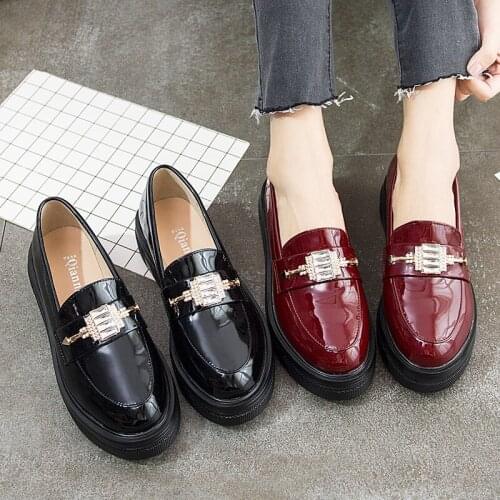 Fashion Crystal Oxfords Shoes For Woman Patent Leather Casual Creepers Ladies Shoes Plus Size 33-43 Women Flat Platform Loafers