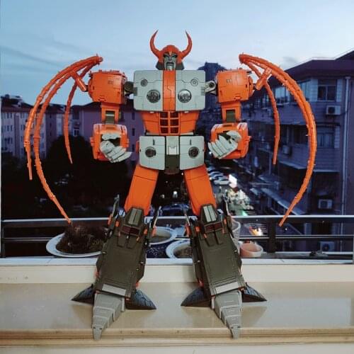 Transformation Toy 01-STUDIO War For Cybertron Unicron Cell Planet Pumpkin Ver. New Arrival Come with Box In Stock