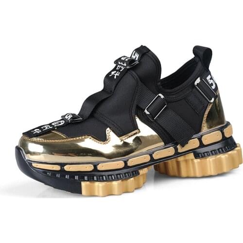 AIR RETRO Running Shoes