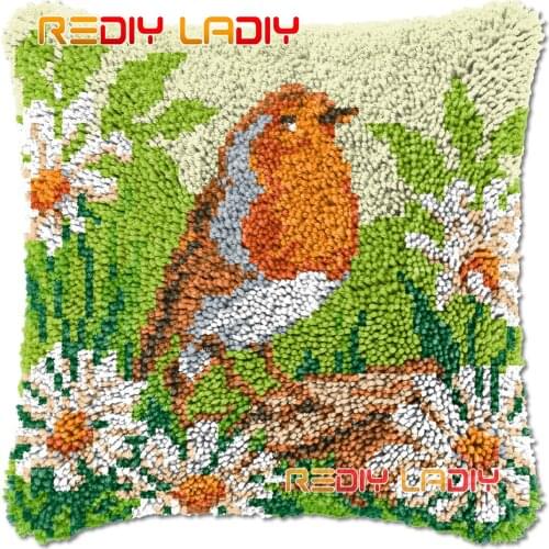 Latch Hook Cushion Robin in Daisy DIY Needlepoint Kits Chunky Acrylic Yarn Arts Crocheting Lofty Pillow Case Hobby & Crafts