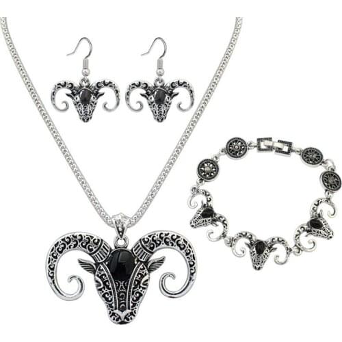 European Fashion Bull Head Alloy Jewelry Set