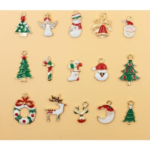 2020 Colorful Wholesale Enamel Alloy (50pcs/pack) Mixed Stylish Christmas Tree Snowflake Santa Claus pendants ZAS1000