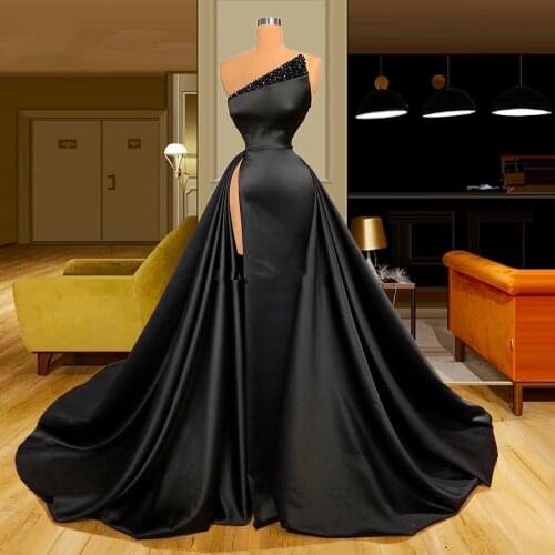 Elegant Black Beaded Evening Dresses Satin Overskirt Middle East Arabic Prom Dress Robe de soiree Formal Party Gowns