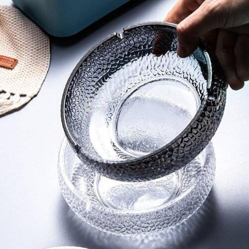 Nordic simple and easy to clean hammer grain concave convex texture crystal glass ashtray cigar ashtray