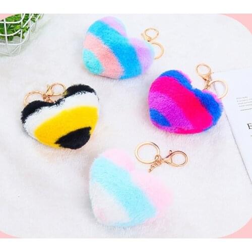 Fashionable and lovely colorful peach heart plush ball keychain pendant shoulder bag car decoration luggage accessories