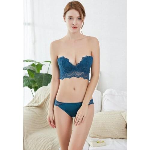 Lace Soft Breathable Bralette Women Strapless Underwear Seamless Beauty Back Push Up Gather Small Chest Bra Section Received