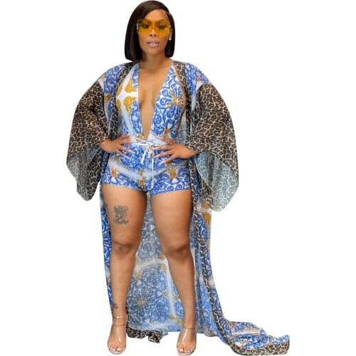 Sexy Swimsuit Set Shawl Shorts Swimsuit Three-Piece Set Printed Loose Womens Mopping Beach Sunwear European Bikini Ladies Set