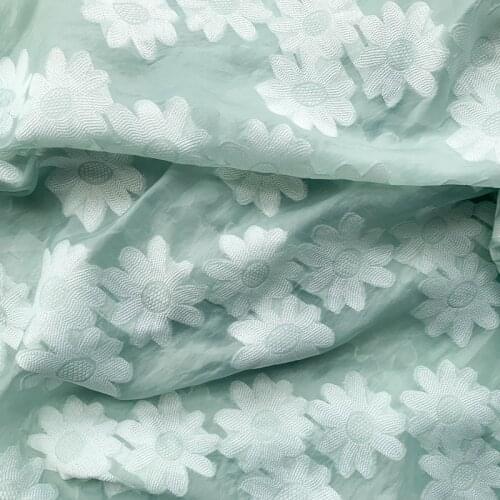 Lisveick Organza