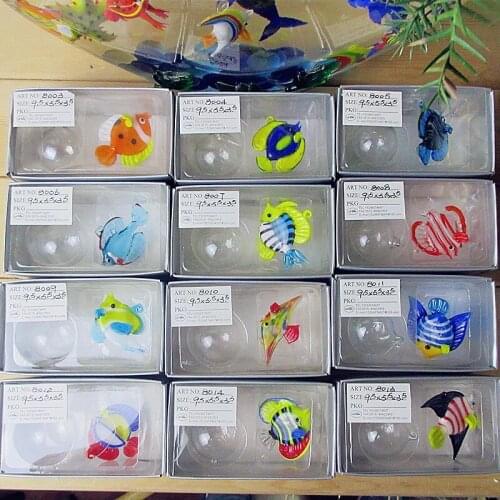 Manufacturer production! Hand melted Mini color glass handicraft aquarium floating ball decorative pendant glass fish Figurines