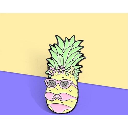 Bikini Pineapple Enamel Pins Lady pineapple vacation Brooches Cute Fruit Brooch Pin Metal Broches Gift Jewelry For Women Kids