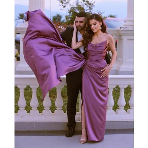 Elegant Long Pleated Purple Satin Prom Dresses with Slit Straight Zipper Back Floor Length Robe De Soiree Formal Party Gown