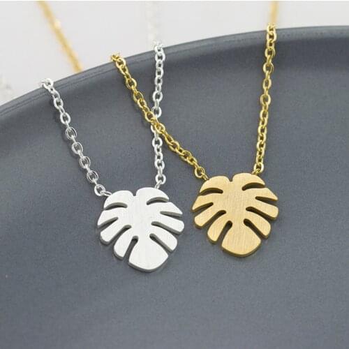 Wholesale 10pcs Stainless Steel Necklaces 2018 Summer Style Fashion Plam Tree Necklace Brach Party Gifts For Lady Girl Colar Bff