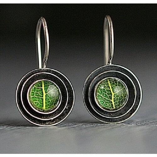Hot Selling Retro Exaggerated Earrings European and American Fashion Female Green Artificial Leaf Ear Jewelry Wholesale