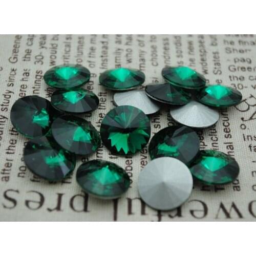 Free Shipping! 100pcs/Lot, 8mm~20mm Emerald Color Chinese Top Quality Crystal Rivoli Glass Point Back Fancy Fancy Stones