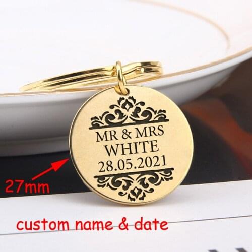 Custom Husband And Wife Name Anniversary Gifts Fashion Charm Creative Round Keychain Personality Unique Surprise Key Rings