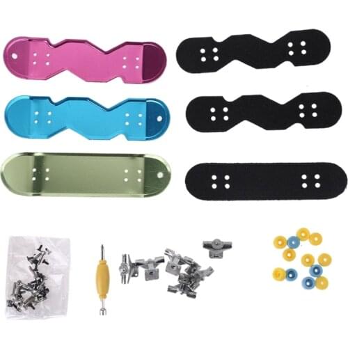 1Pack Interactive Mini Finger Skateboard Stunt Finger Toys Roller Skates Skateboard Finger Toys Mini Novelty Toy Gift U7EE