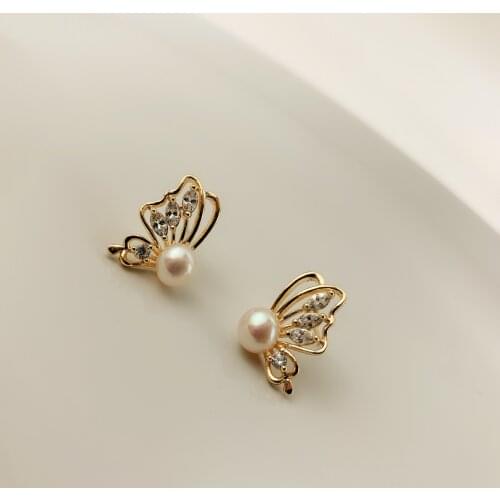 Gold Butterfly Freshwater Pearl Studs for Women Girls Fashion Cute Small Earrings Jewelry Oorbellen Met Parel Wholesale EC1187