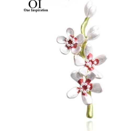 OI Fashion Enamel Plant Flower Shape Brooches for Women Girls Sweat Shirt Pendant Collar Clip Wedding Pins Anniversary Gifts