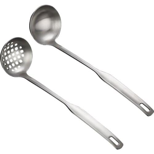 1 Piece Stainless Steel Soup Scoop Long Handle Spoon For Kitchen Non-Stick Slotted Ladle Spoons Cookware Kitchen Tools Supplies