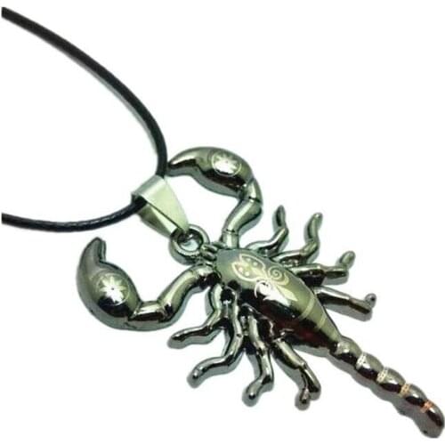 Retro Scorpion Pendant Necklace Men Punk Necklaces Leather Rope Scorpio Long Necklace Pendant Necklace Women Rock Jewelry Gift