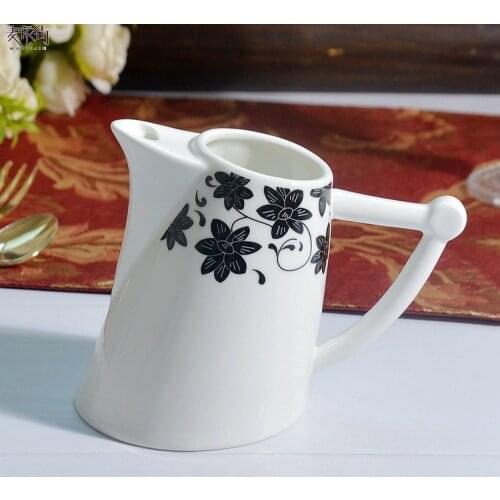 Nordic Vintage Milk Jugs High Quality Creative Milk Pitcher Latte Art Milk Jugs Espresso Cups Pot A Lait Coffeeware BC50NG