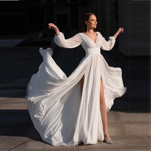 Hot Sale Boho Long Sleeves Wedding Dresses Side Split Chiffon Wedding Gowns V Neckline Open Back Bridal Dresses Pleated 2021