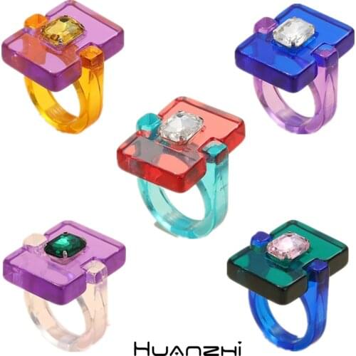 HUANZHI 2021 New Colourful Rhinestone Geometric Square Transparent Resin Acrylic Crystal Rings for Women Gifts Party Jewelry