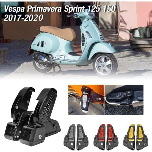 For Vespa Primavera 125 150 Sprint 125 150 3vie 2017-2020 Folding Foot Pegs Footrest Pedal Pad Rear Passenger Footpegs Extention