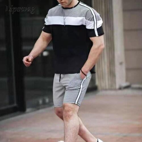2021 Fashion O-Neck Short Sleeve Tees And Drawstring Shorts Outfits For Men Slim Suits Summer Mens Patchwork Casual 2 Piece Set