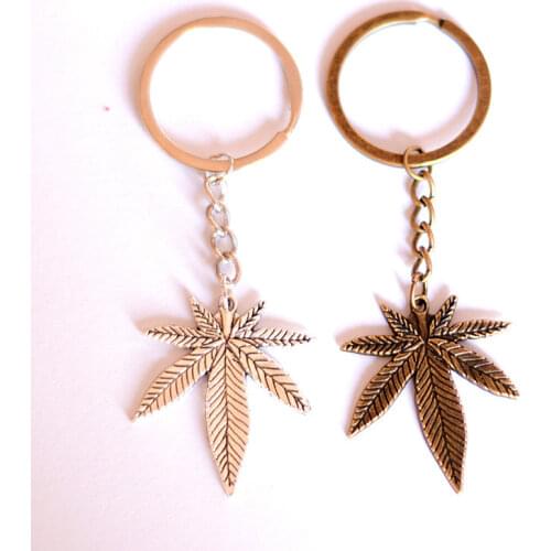 Fashion 30mm Key Ring Metal Key Chain Keychain Jewelry Antique Bronze Silver Color Plated Maple Leaves 39x34mm Pendant