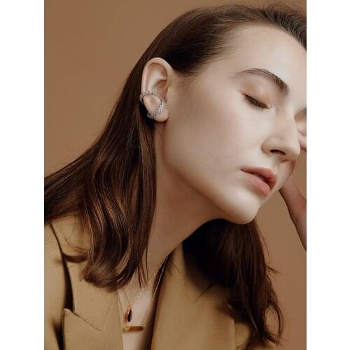 INS personalized single heart-shaped wheat ears without pierced ears, ear clips, diamond-set elegant and simple earrings design