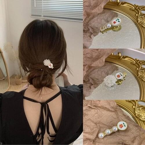 Woman Vintage Alloy Pearl Hairpins Women Floral Hair Clips Women Barrettes Hairgrip Lady Hair Accessories Headwear Ornaments