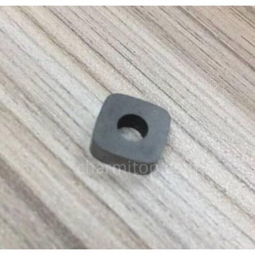 1EC80A715 Upper and Lower Power Feed Contact in Tungsten Carbide9.2x9.2x3.2mm d4mm for Makino WEDM-LS Wire Cutting Machine Parts