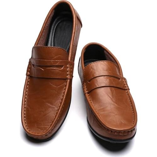 Shoes Men Loafers Summer Soft Moccasins Man High Quality Casual Genuine Leather Boat Shoes Men Flats Gommino Male Driving Shoes