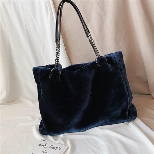 Faux Fur Shoulder Bag Women Casual Plush Lady Fashion Chain Larger Capacity Shopping Bag Travel Bag Female Handbag Winter