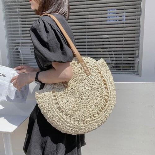 Round Straw Beach Bag Vintage Handmade Woven Shoulder Bag Raffia circle Rattan bags Bohemian Summer Vacation Casual Bags