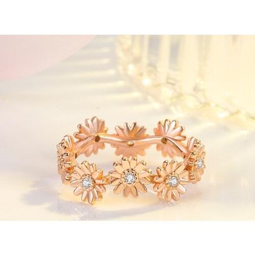 Trendy Female Crystal Flower Ring Charm Rose Gold Color Wedding Rings For Women Luxury Bride White Zircon Engagement Ring